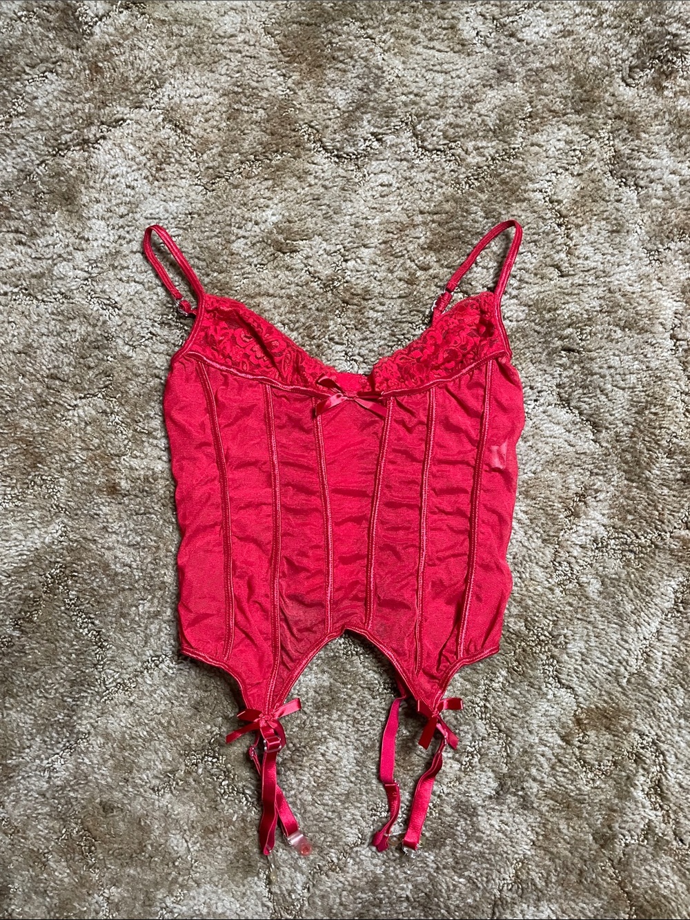 Faris Made In USA Woman’s Red Lace Corset Lingerie‎ Top with Garter Clips Large